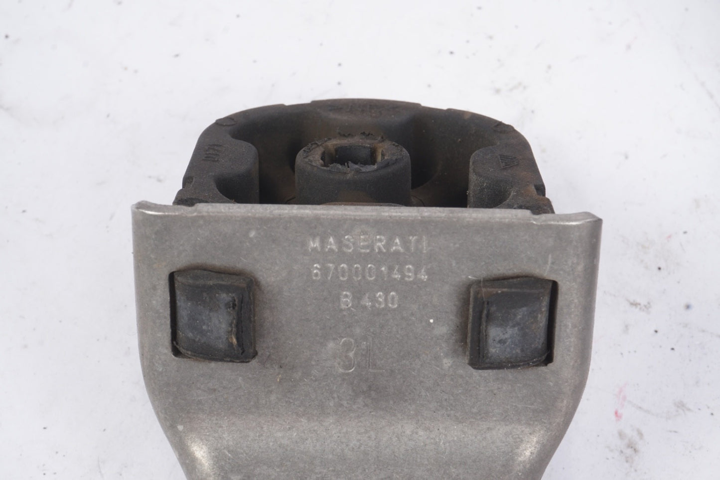 14-20 Maserati Ghibli M157 Exhaust Muffler Resonator Hanger SET OEM