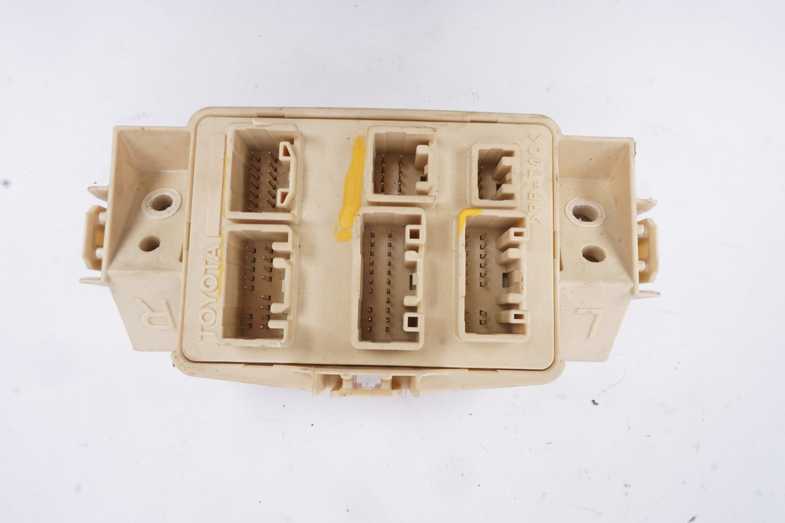 2002 - 2010 LEXUS SC430 FUSE BOX FUSEBOX RELAY JUNCTION CONNECTOR OEM