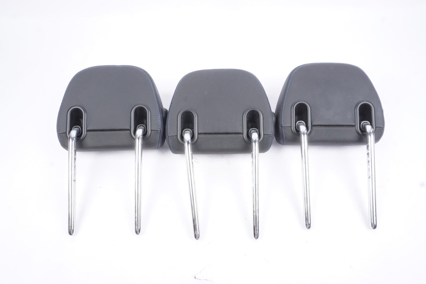 2018 - 2023 BMW X2 F39 OEM REAR RIGHT CENTER & LEFT SIDE HEADREST SET (3) BLACK