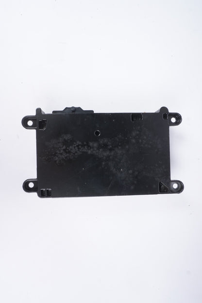 03-06 Mercedes R230 SL500 SL55 Voice Command Control Module 2208204785  OEM