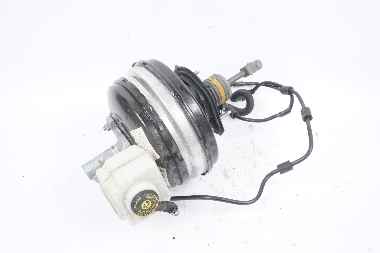 13 - 15 BMW 650i Grand Coupe RWD Power Brake Booster w/ Master Cylinder OEM