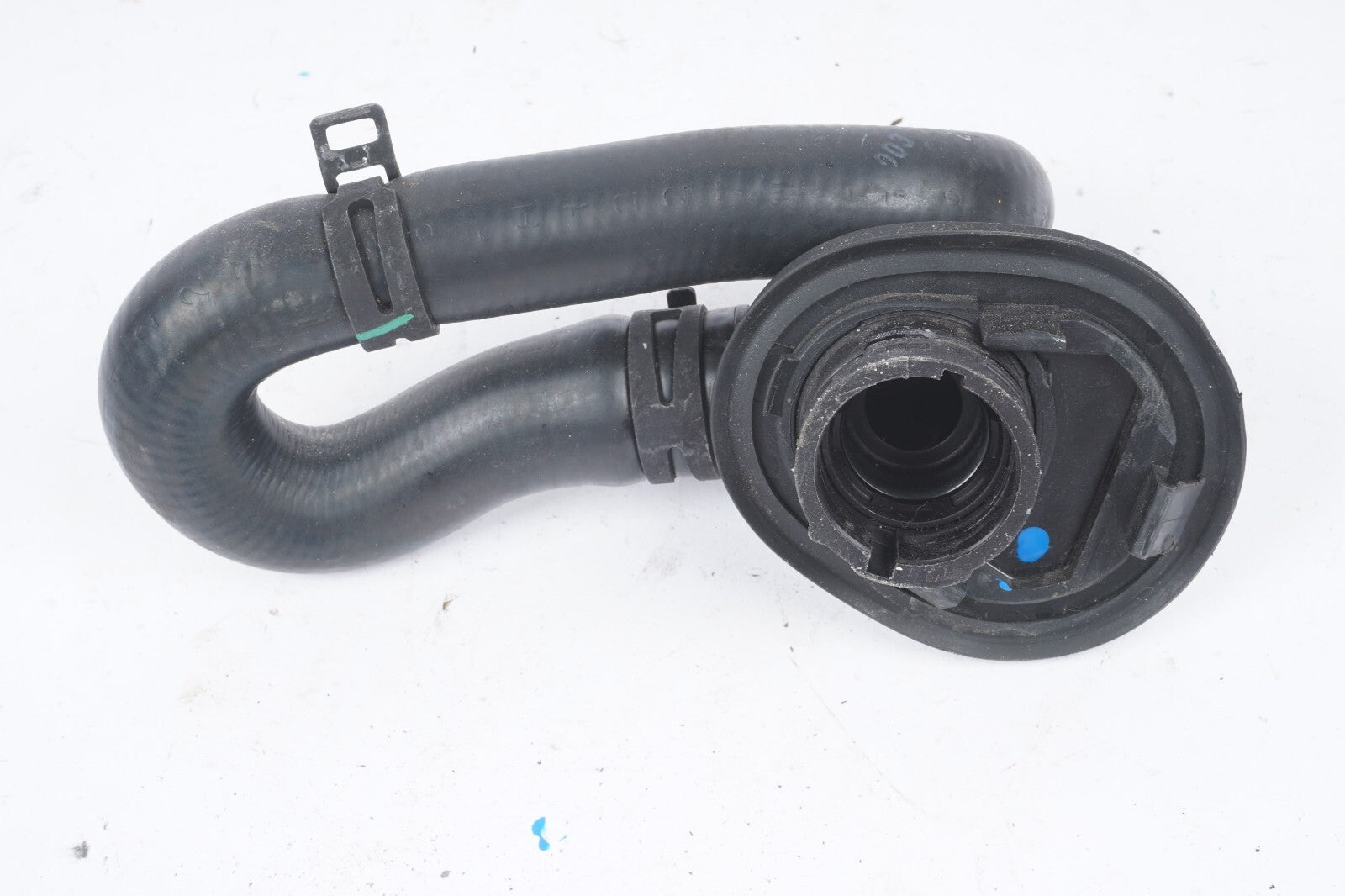11-17 Mercedes E350 C350 3.5L Heated Washer Fluid Hvac Inlet Hose Pipe Tube  OEM