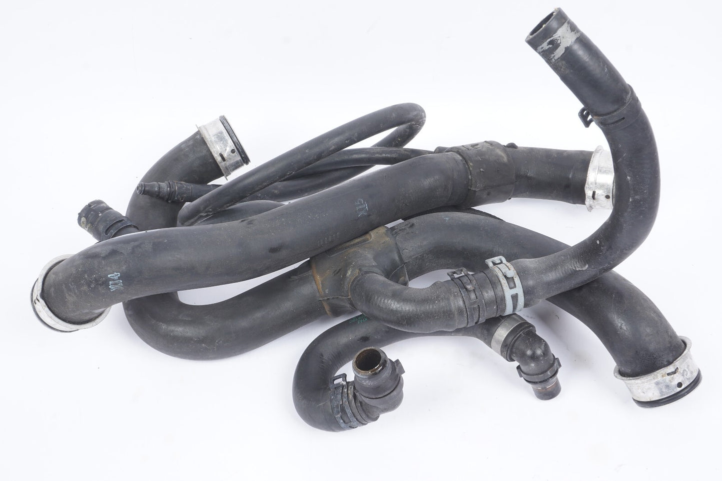 12-14 Mercedes W204 C250 Engine Coolant Hose Line Pipe  OEM