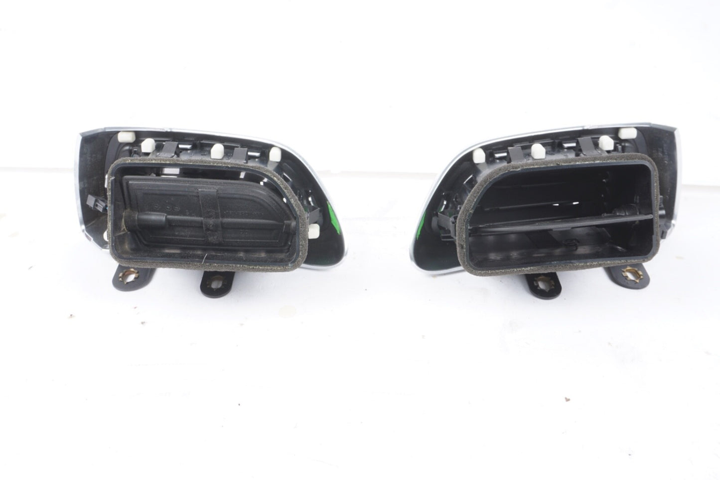 2011 - 2018 PORSCHE CAYENNE FRONT LEFT RIGHT DASH BOARD A/C AIR VENT OEM SIDES