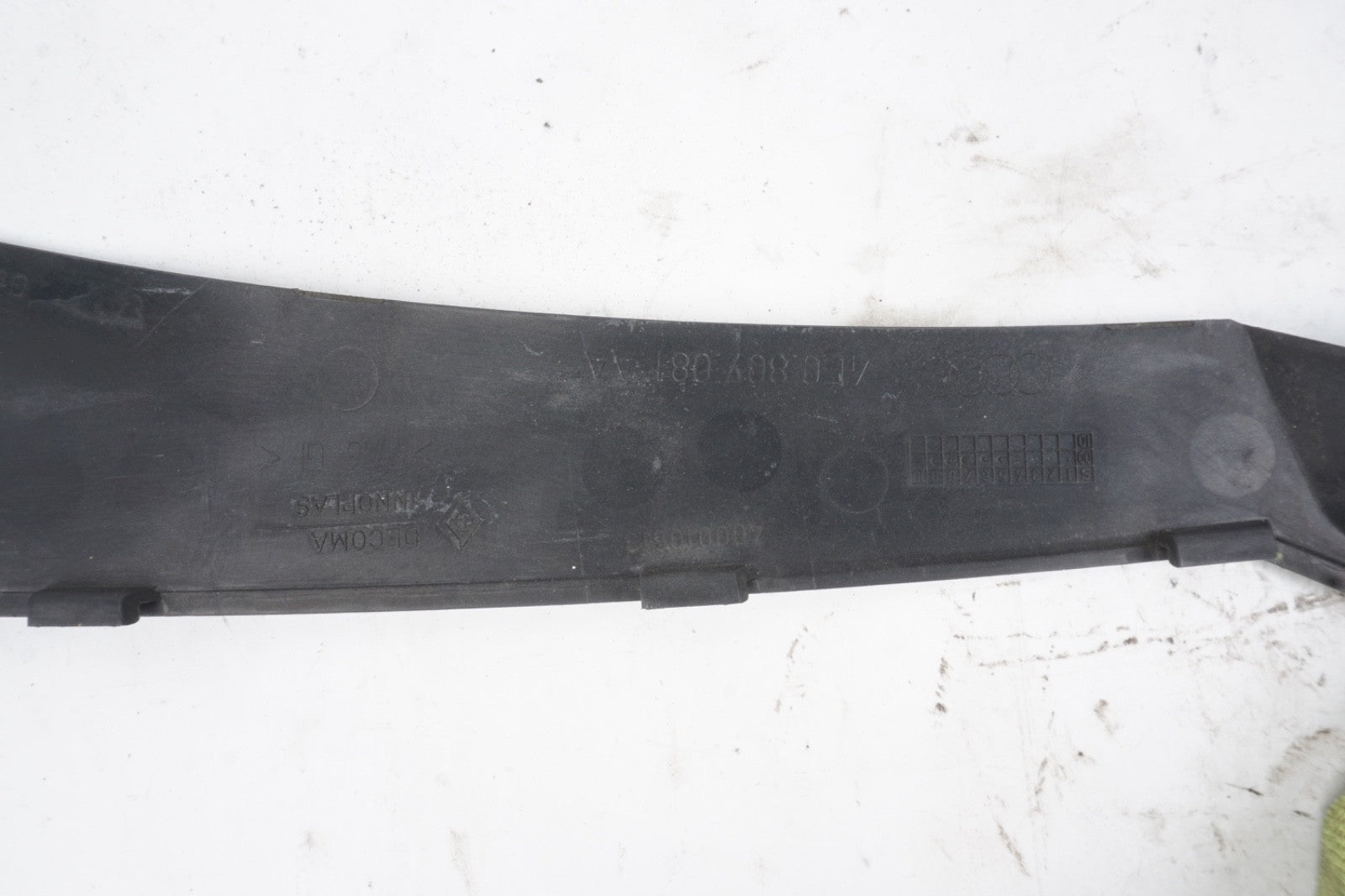 2004-2010 Audi A8 A8l D3 Cowl Vent Panel Windshield Window Front 4E0807081aa Oem