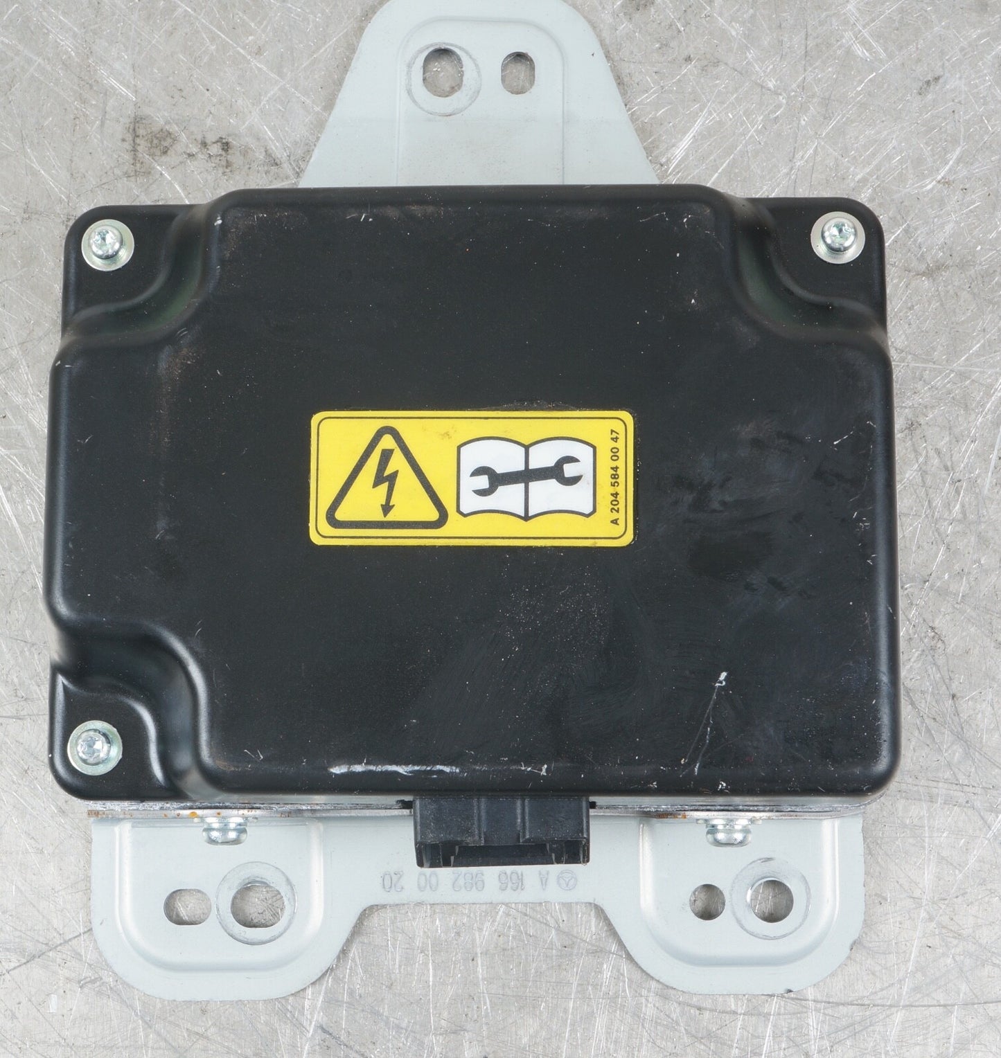 2013-2016 MERCEDES BENZ GL450 S550 POWER INVERTER CONTROL MODULE OEM