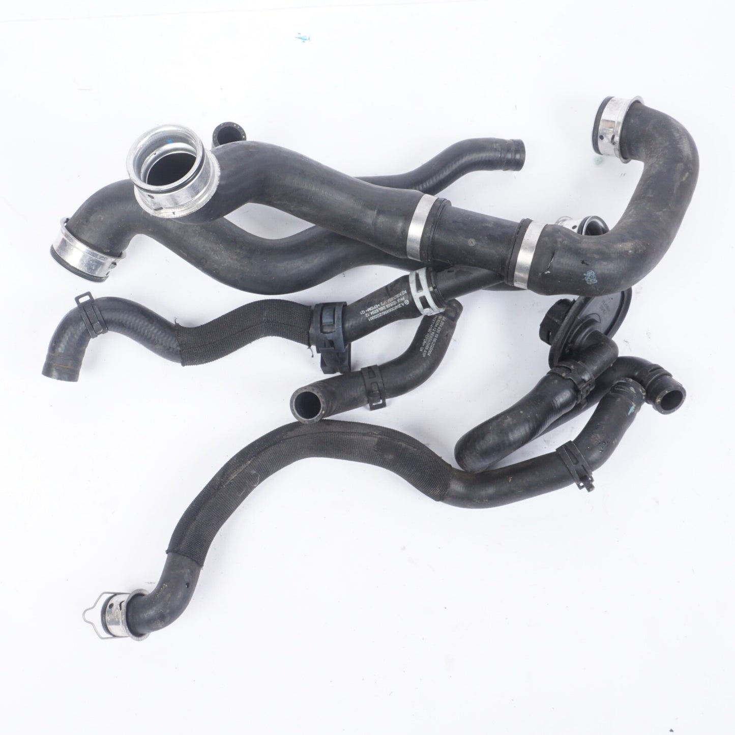 2011-2016 Mercedes E350 W207 Radiator Coolant Cooler Pipe Hose A2045014082 OEM