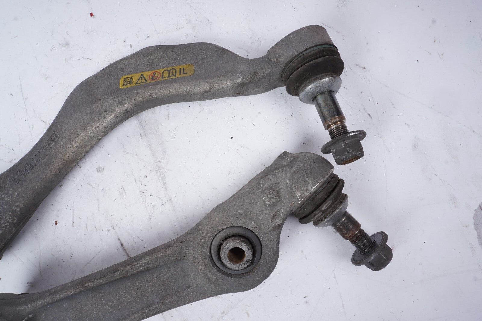 2012 - 2018 BMW 650i Front Control Arm Left Driver Side 2Pcs OEM