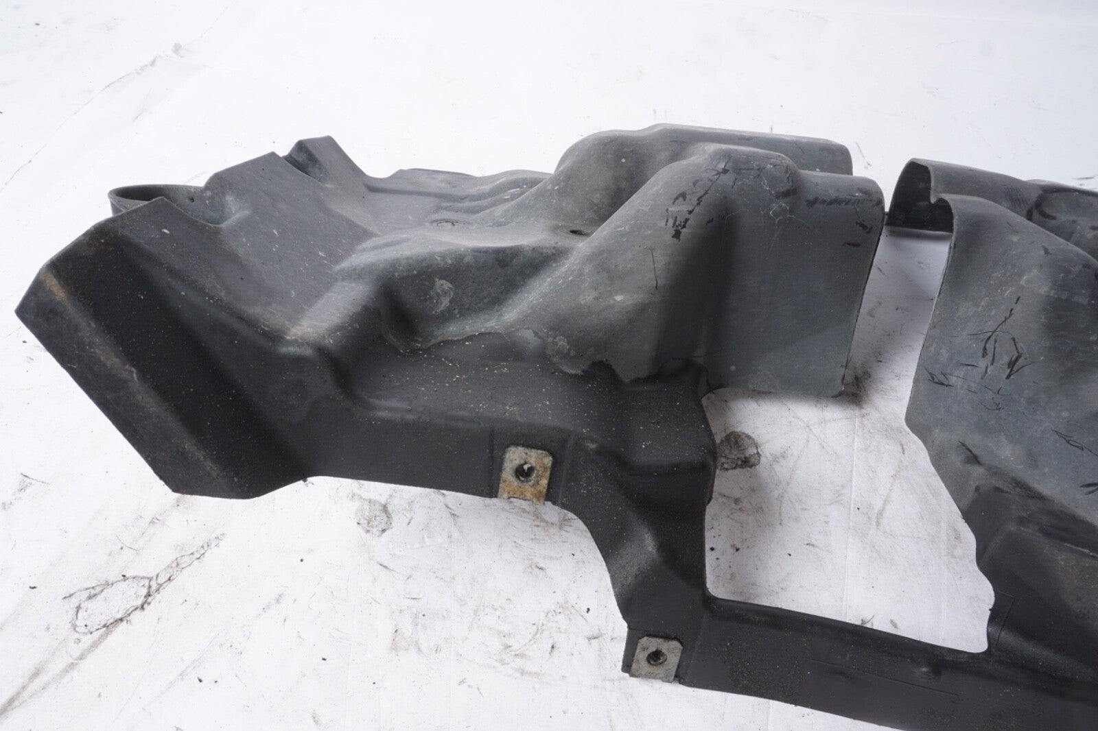 2012-2018 BMW 650I - Right Steering RACK / GEAR Cover 7185170