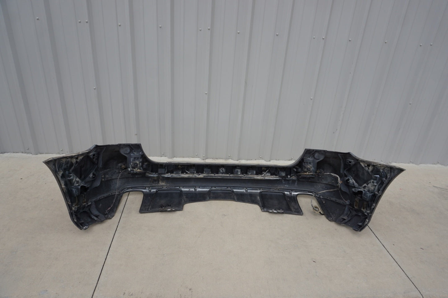 09-11 Mercedes W164 ML350 ML320 ML550 Base Rear Bumper Cover Assembly OEM