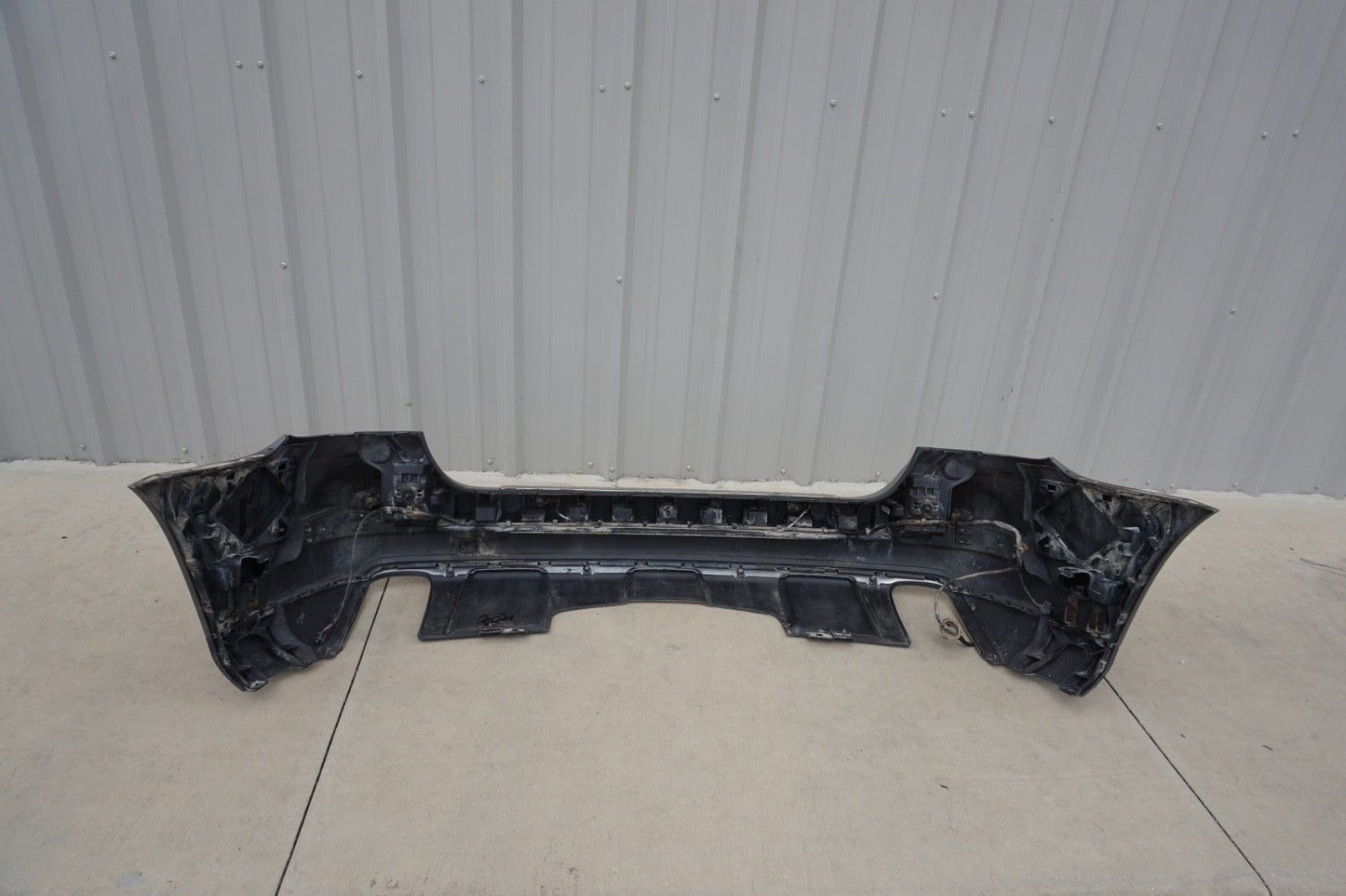 09-11 Mercedes W164 ML350 ML320 ML550 Base Rear Bumper Cover Assembly OEM