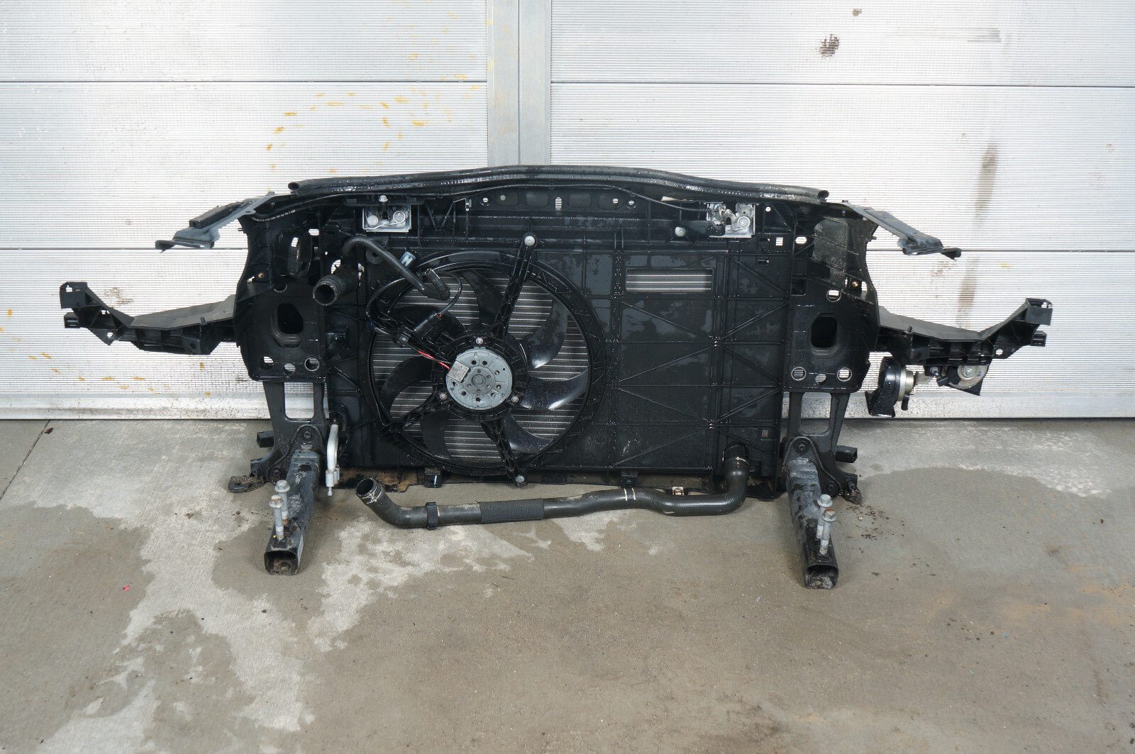 2012 - 2015 MINI COOPER R57 RADIATOR SUPPORT & FAN W/ BUMPER REINFORCEMENT OEM