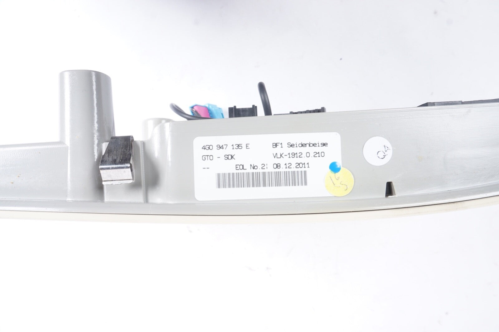 2012-2017 AUDI A7 A6 Q7 S7 RS7 OVERHEAD CONSOLE DOME LIGHT LAMP SWITCH BEIGE