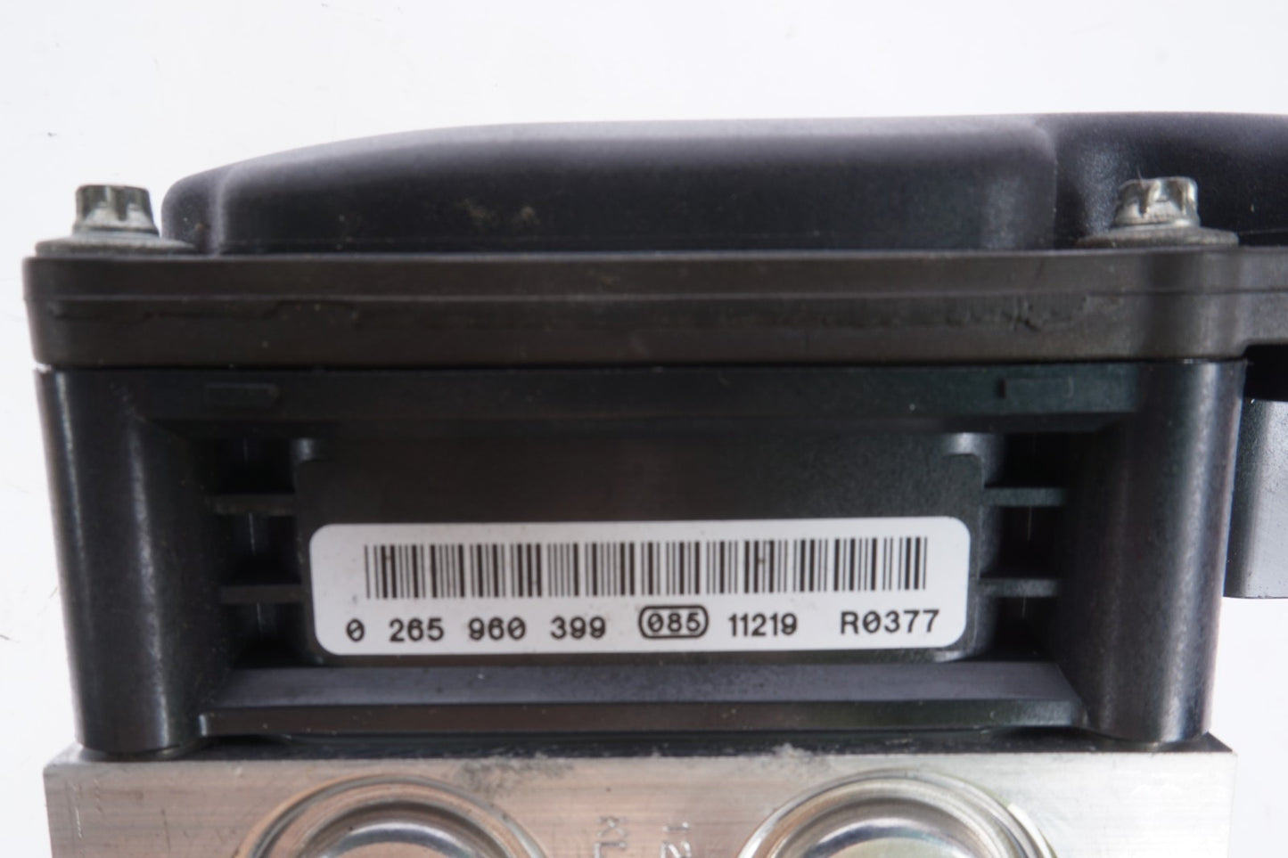 2011 - 2014 Audi A8 Quattro ABS Anti Lock Brake Pump Module OEM