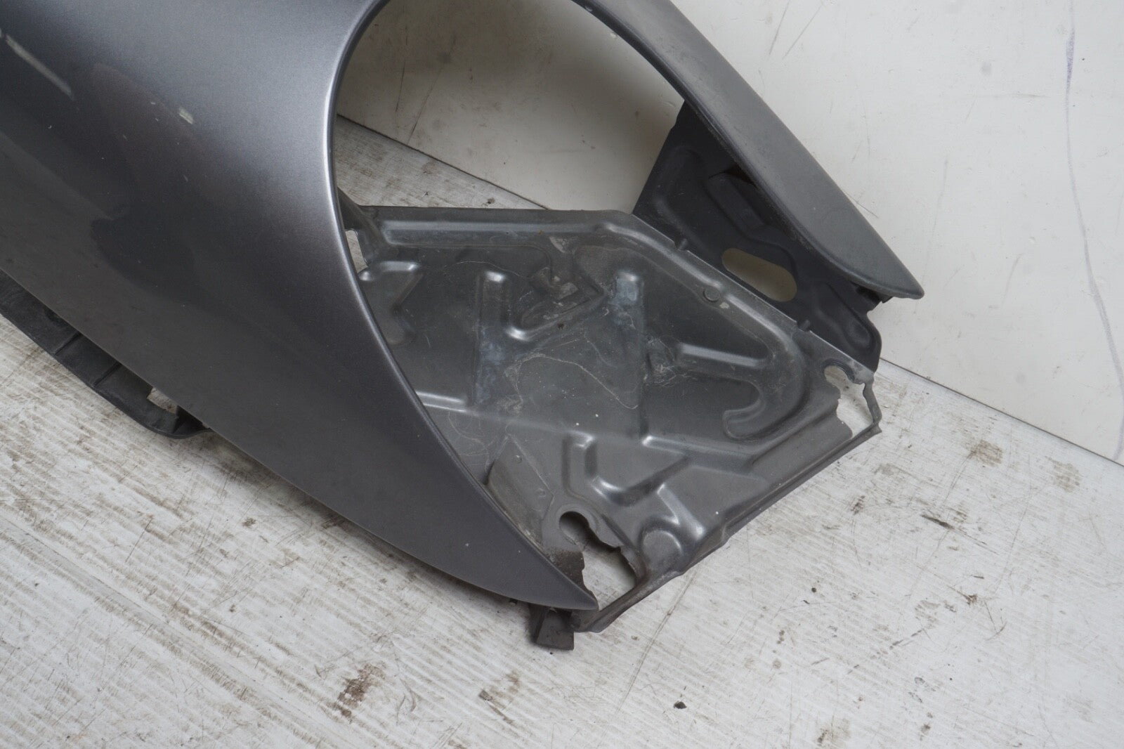 1997 - 2004 PORSCHE BOXSTER FRONT RIGHT PASSENGER SIDE FENDER COVER PANEL OEM