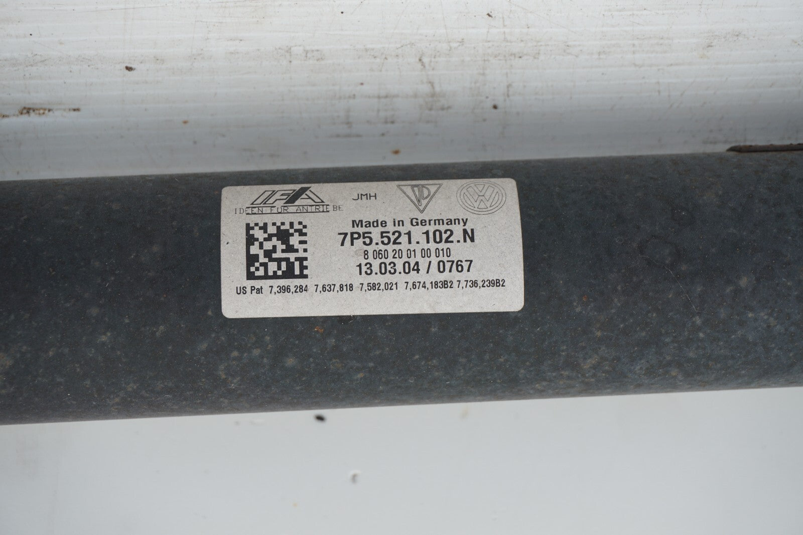 2011-2018 PORSCHE CAYENNE REAR DRIVESHAFT 7P5521102N OEM