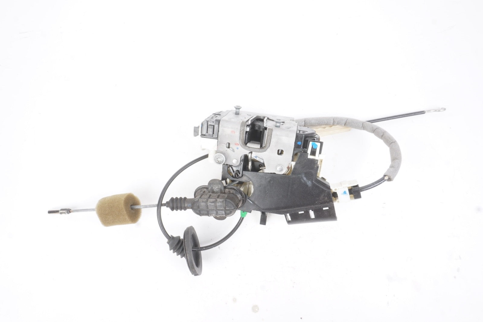 2010 - 2017 Mercedes W207 E550 E350 Front Right Side Door Lock Latch Actuator