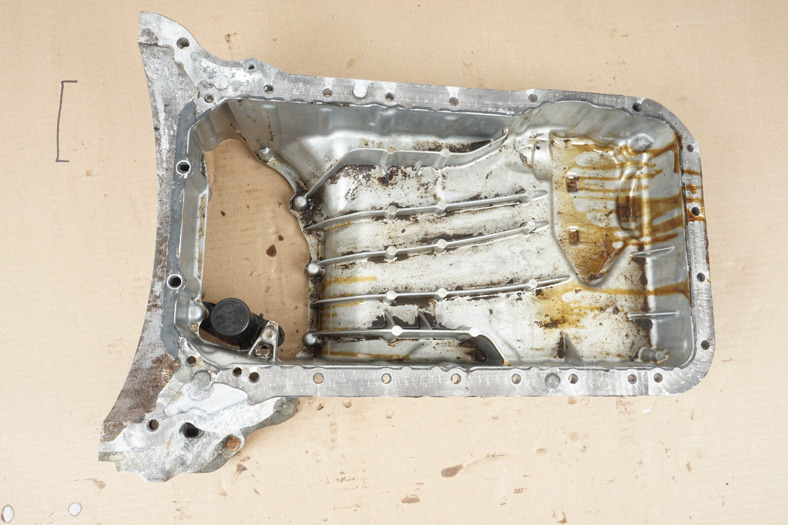 12-20 Mercedes W212 E350 C350 ML350 GLE350 3.5L Engine Motor Lower Oil Pan OEM