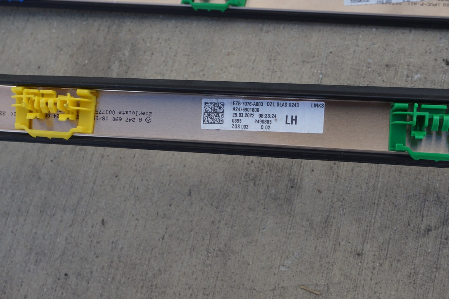 2020 - 2025 Mercedes GLB250 GLB35 AMG Left Right Roof Rail Trim Set Of 2 OEM
