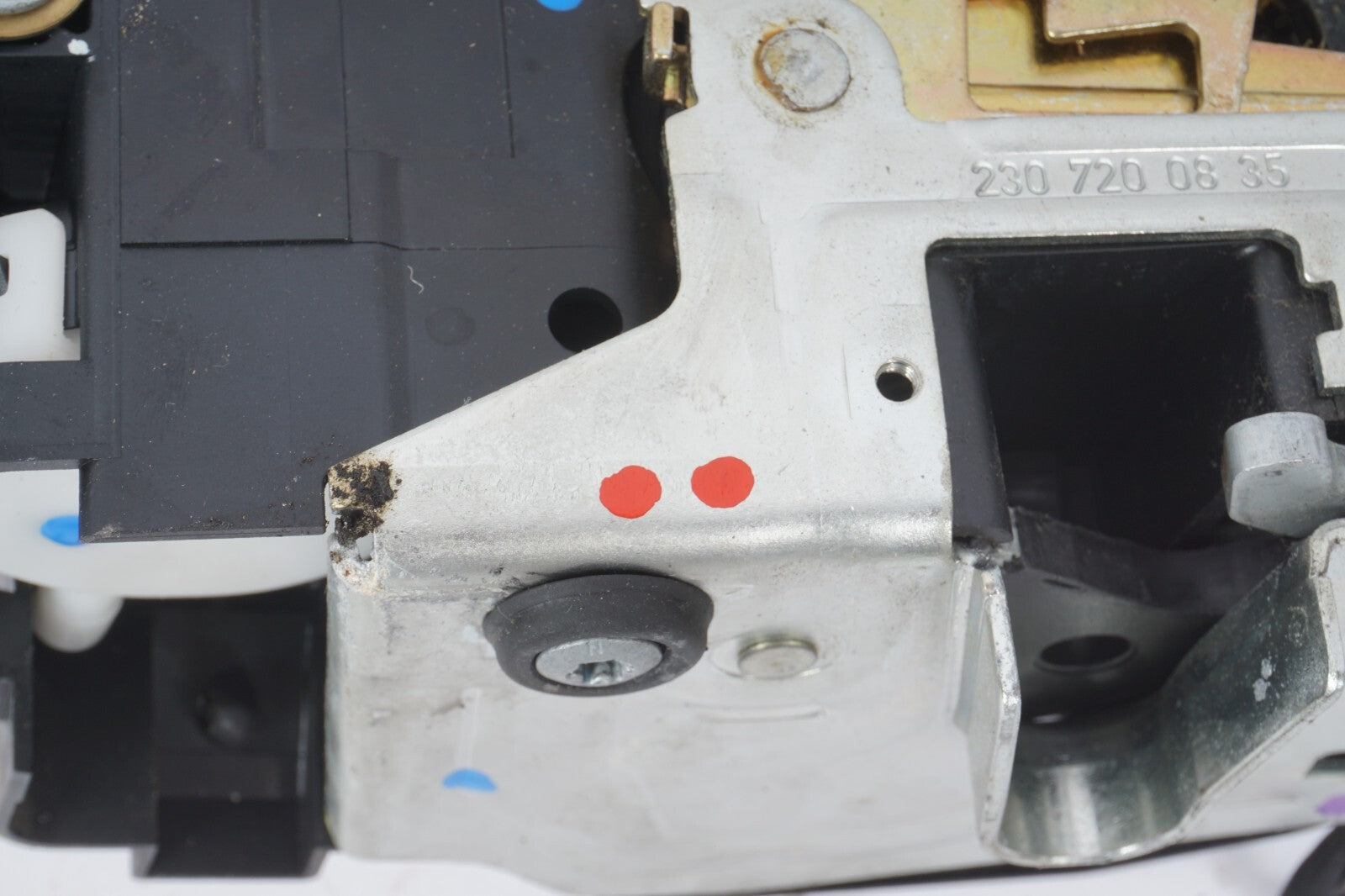 03-12 Mercedes R230 SL500 SL600 SL55 Right Passenge Door Lock Latch Actuator OEM