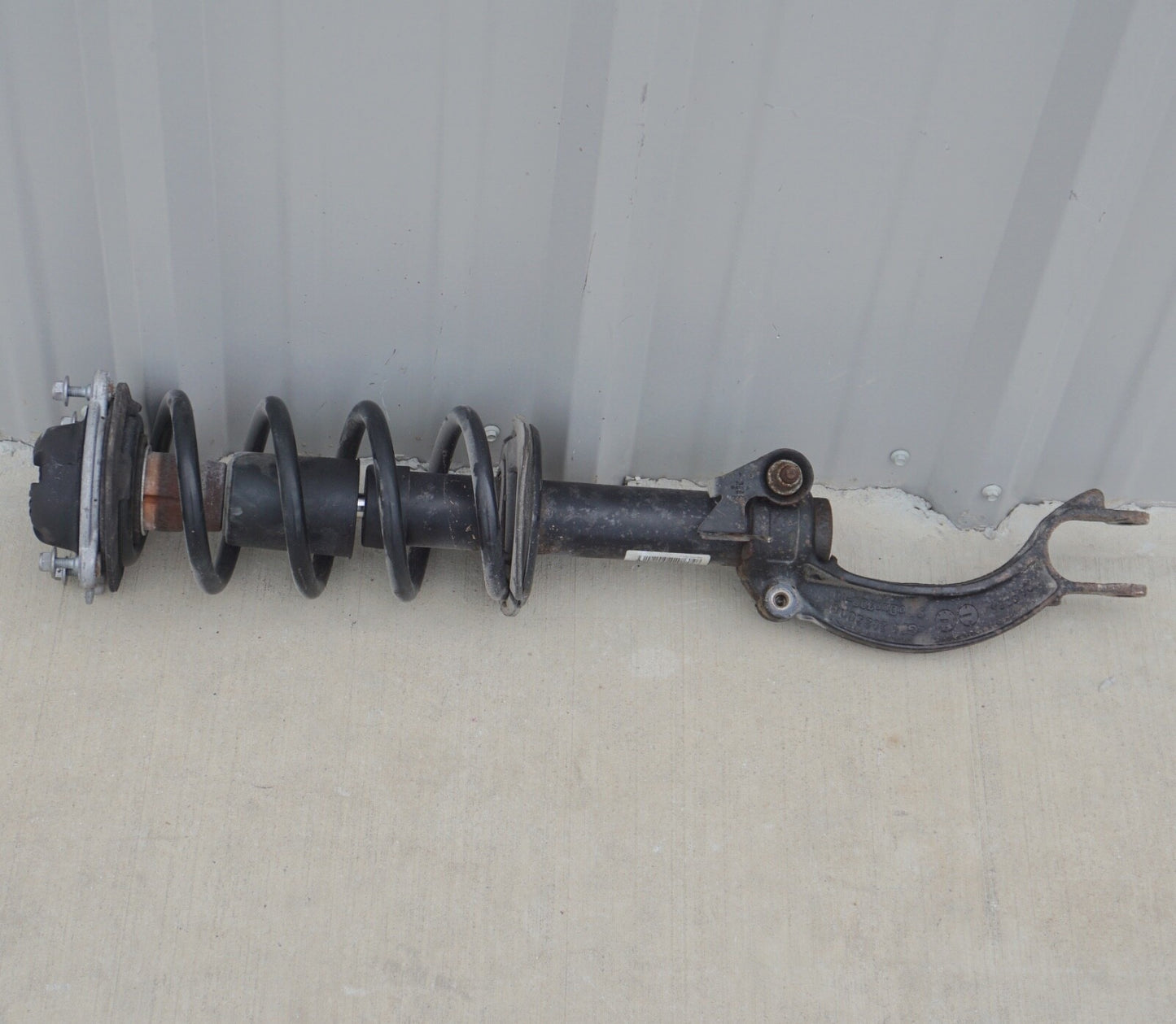 2012 - 2017 AUDI A7 FRONT RIGHT SHOCK ABSORBER STRUT & COIL SPRING OEM 4G8031J