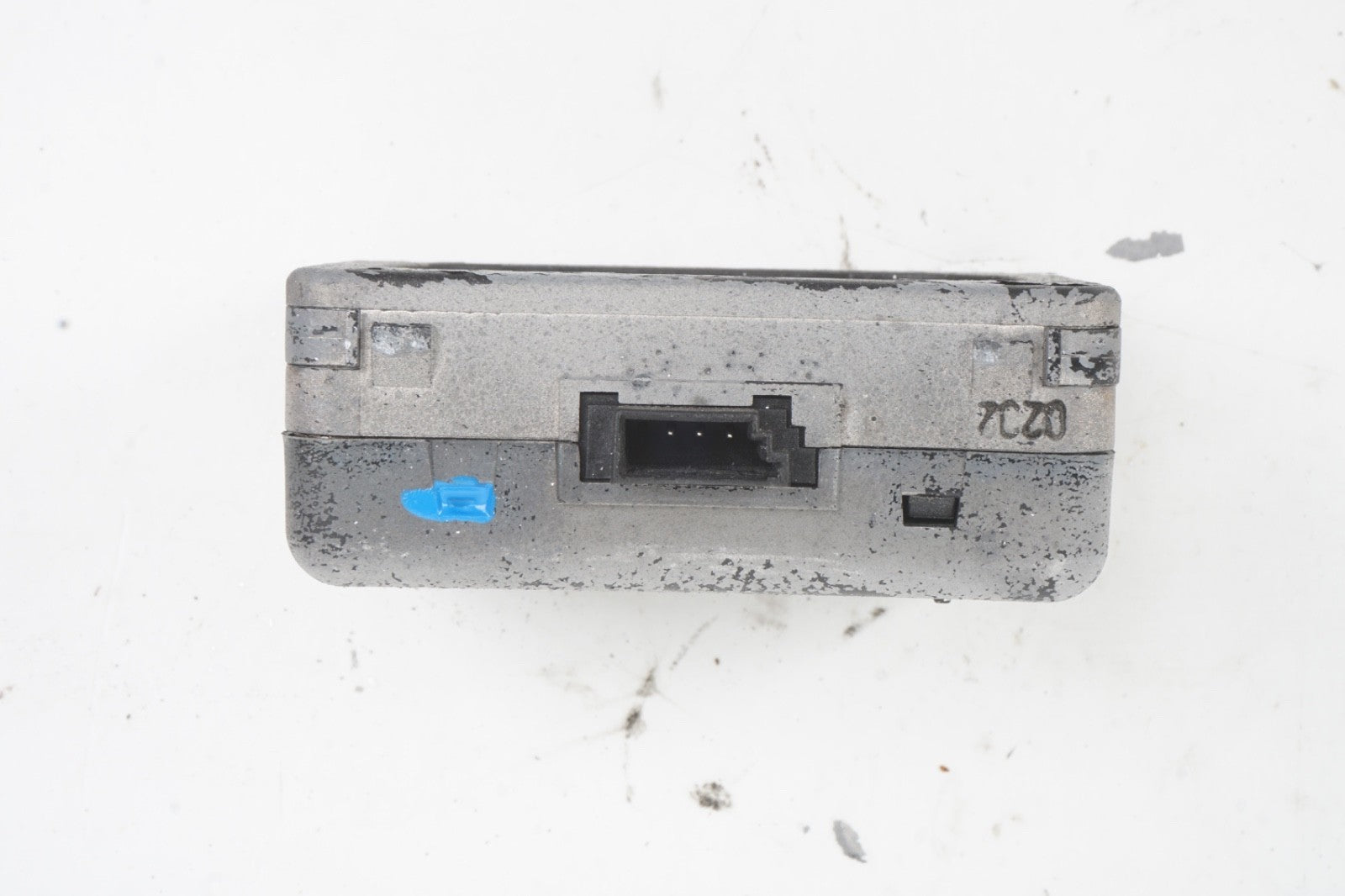 03-04 Mercedes SL500 SL55 AMG R230 Front Windshield Rain Sensor 2308211851 Oem