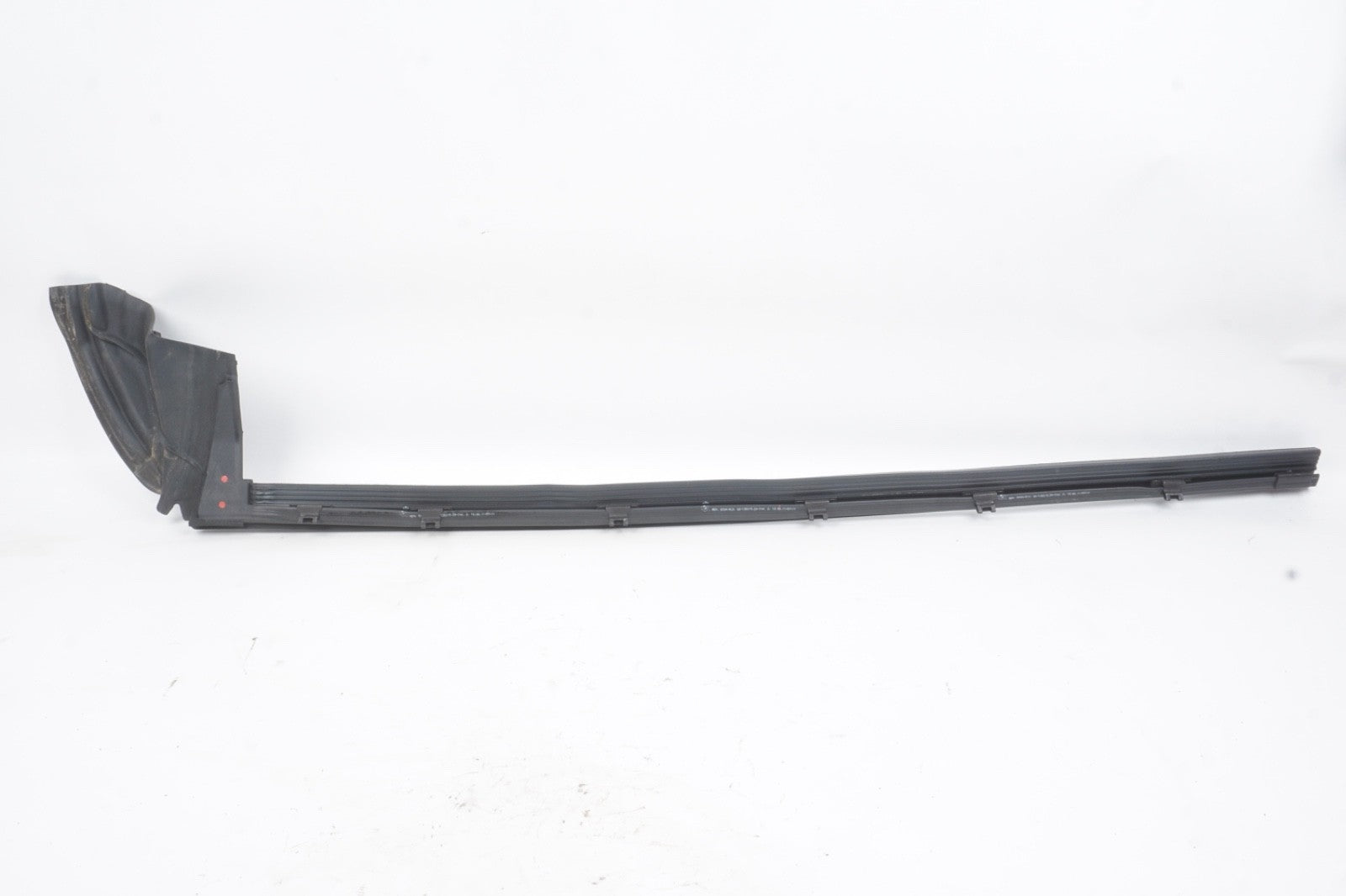 2012 - 2017 BMW 650i Front Right Windshield Trim Seal OEM