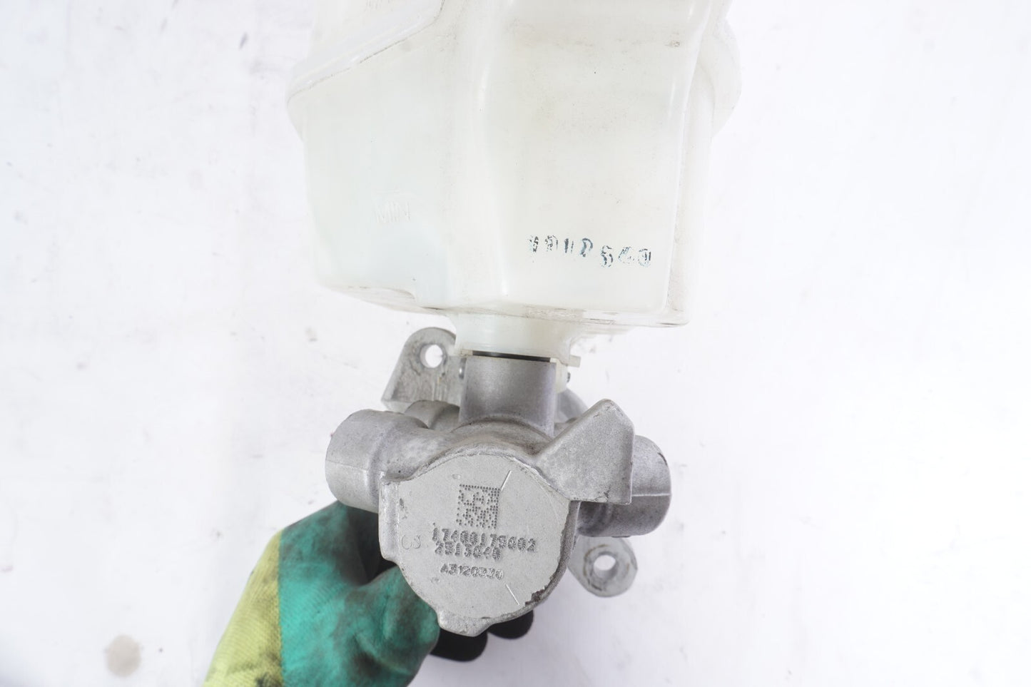 2014 - 2021 Maserati Ghibli Power Brake Master Cylinder OEM