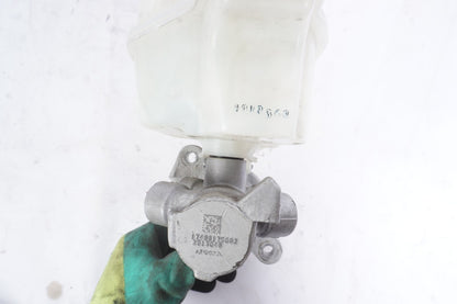 2014 - 2021 Maserati Ghibli Power Brake Master Cylinder OEM