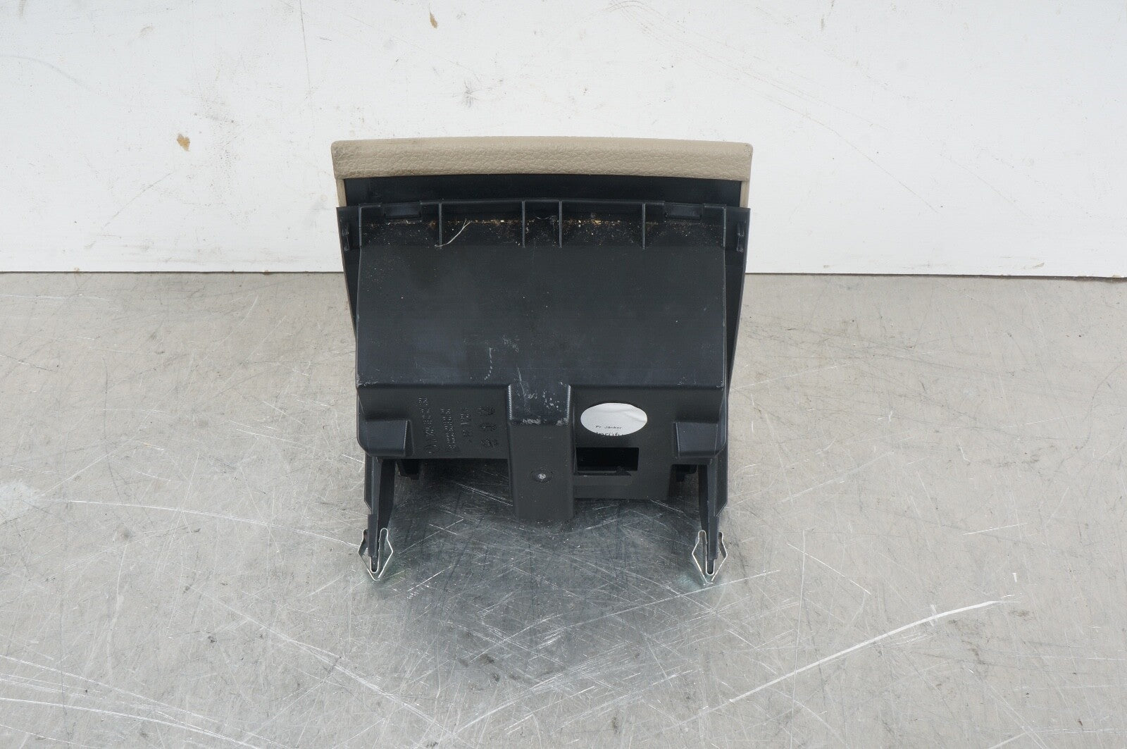 08-17 Mercedes W204 C250 C300 Center Console Ashtray Ash Tray Rear Beige OEM