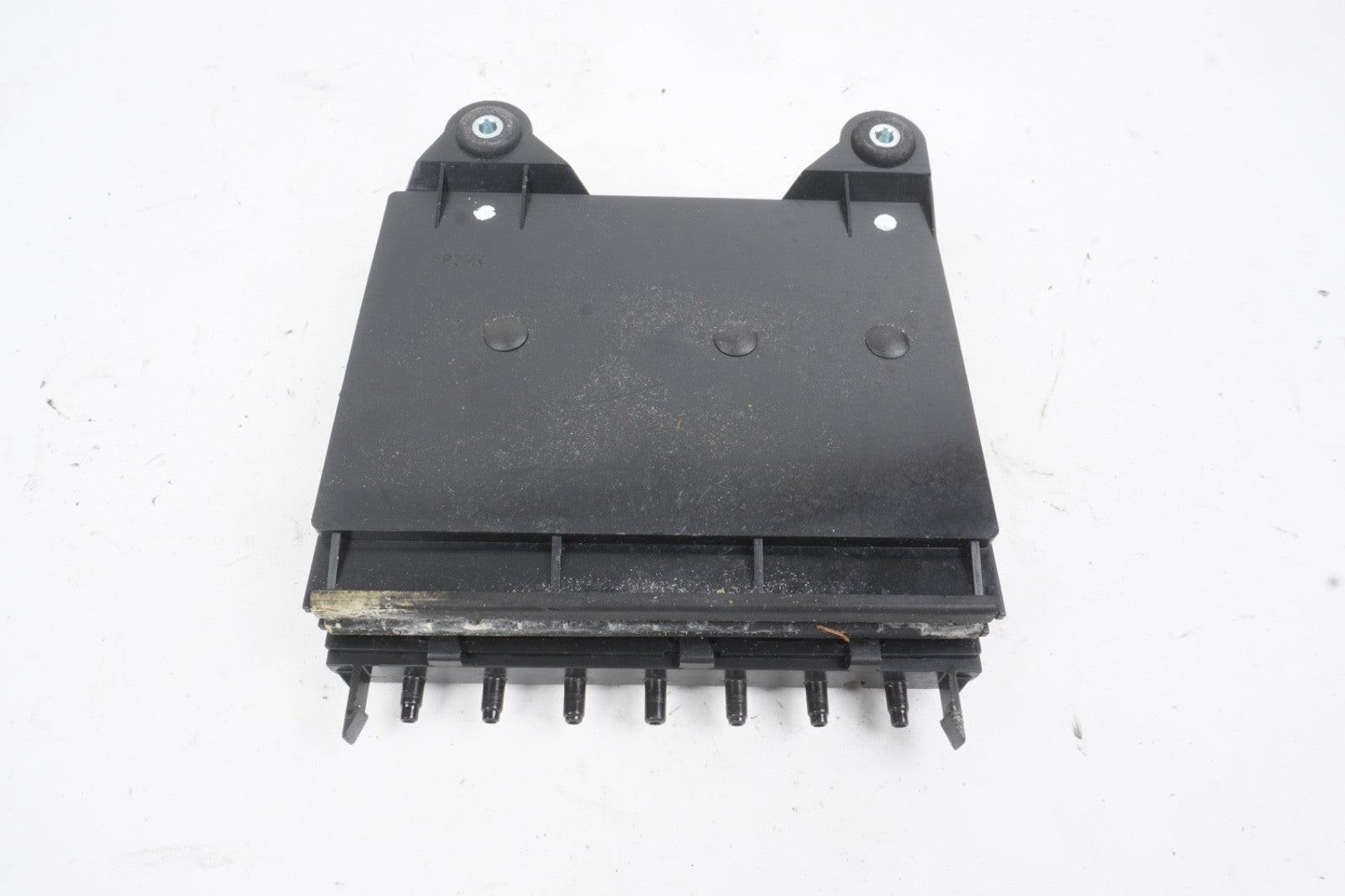00-12 Mercedes R230 SL550 CL500 Seat Valve Block Front Right Or Left OEM