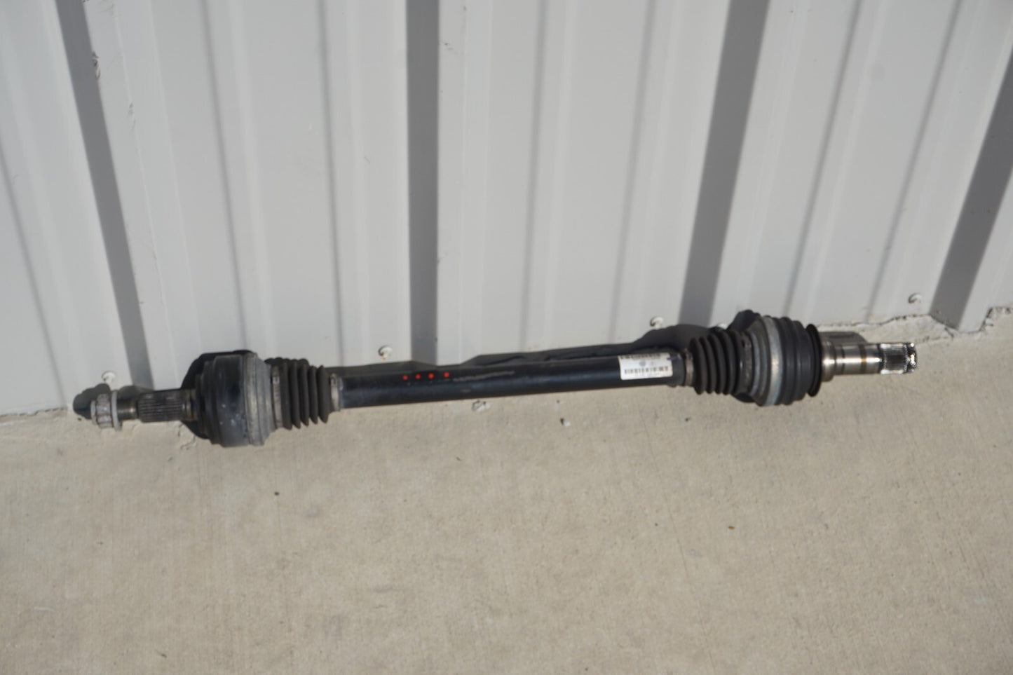 11-18 Porsche Cayenne 958 4.8l Rear Axle Shaft Passenger Side Right  OEM