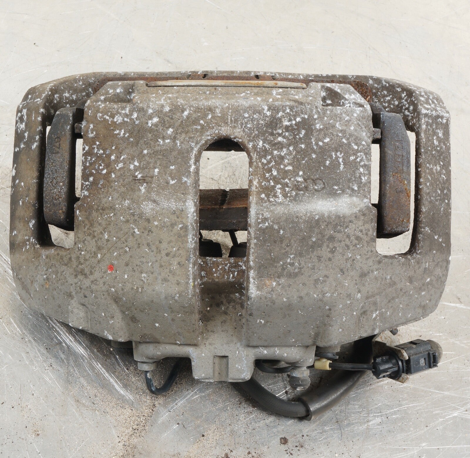 2004-2010 AUDI A8 4.2L LEFT FRONT BRAKE CALIPER ASSEMBLY OEM