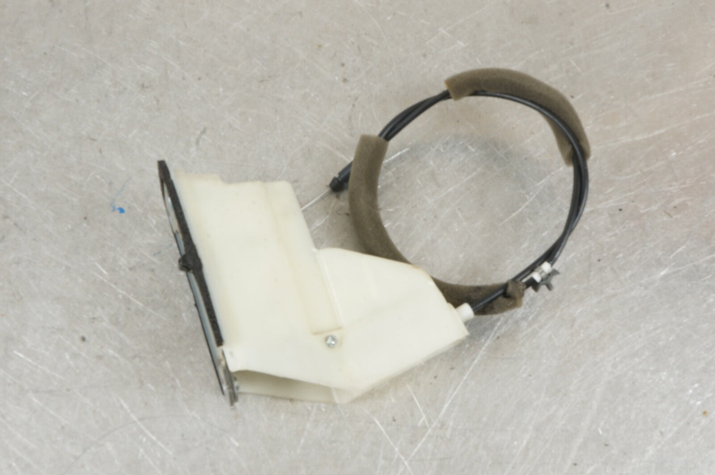 2011-2017 Nissan Quest Right Rear Forward Door Lock Latch