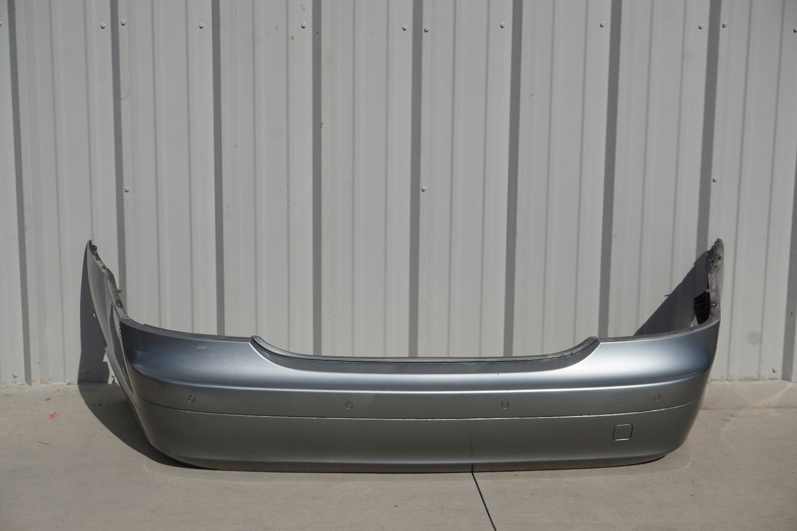 10-13 Mercedes W221 S400 S550 Rear Bumper Cover Assembly GRAY OEM