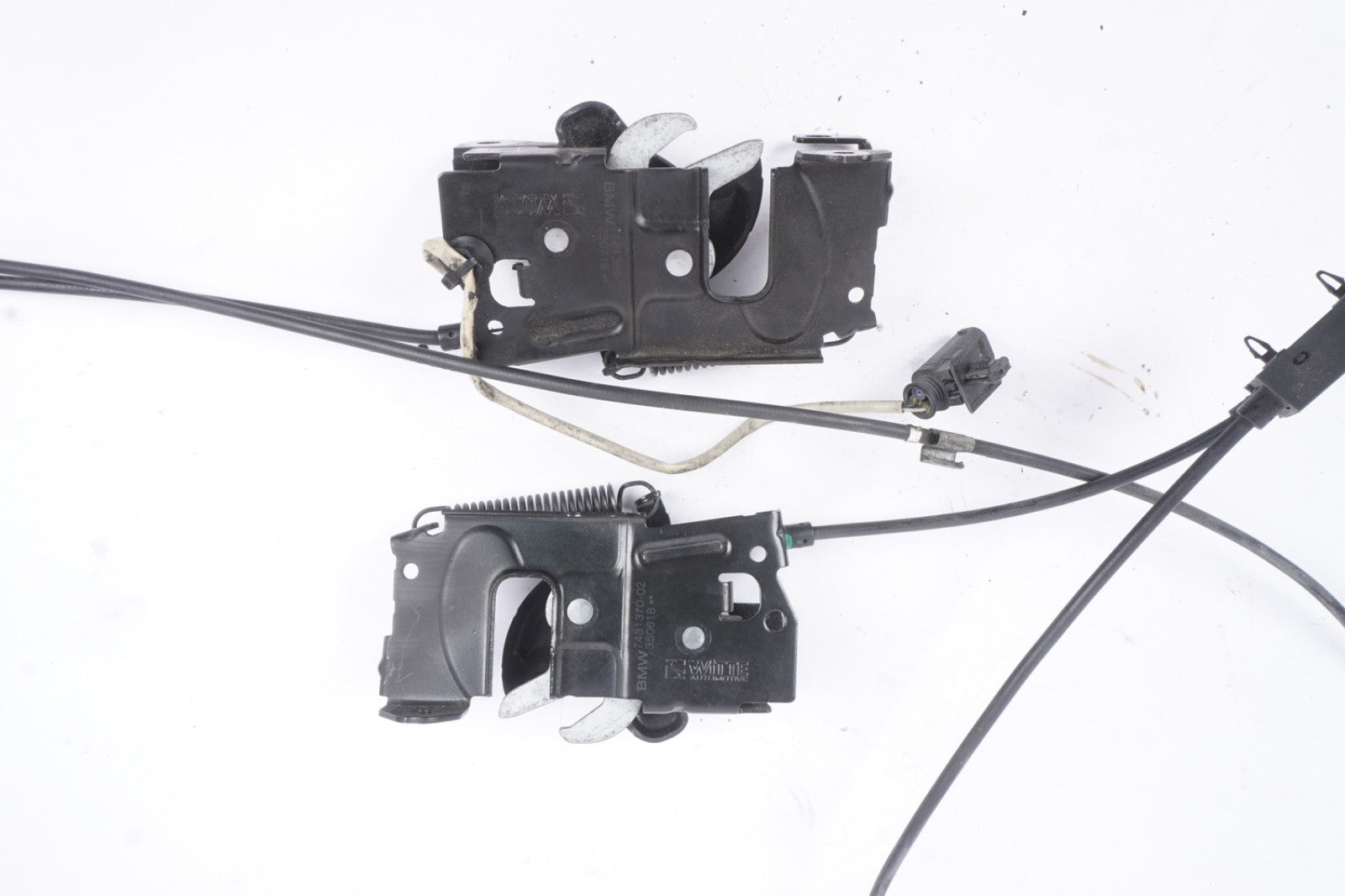 2016 - 2022 BMW X1 X2 HOOD BONNET LEFT & RIGHT SIDE LOCK LATCH ACTUATOR OEM