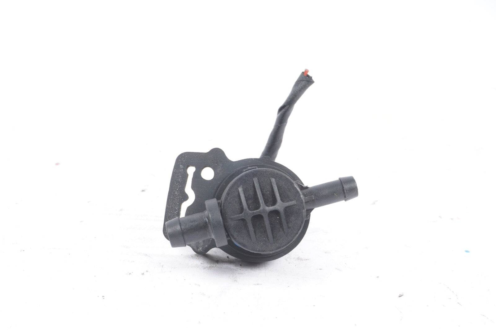 03-06 Mercedes W209 CLK320 E350 Vapor Emission Purge Valve 0004703593 OEM