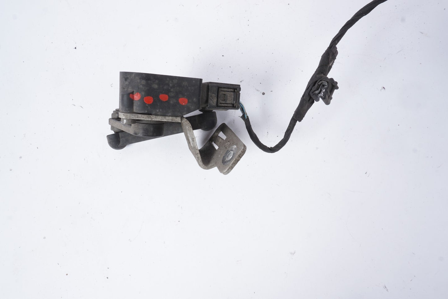 2012 - 2018 BMW 650i 640i Rear Right Suspension Height Level Sensor OEM