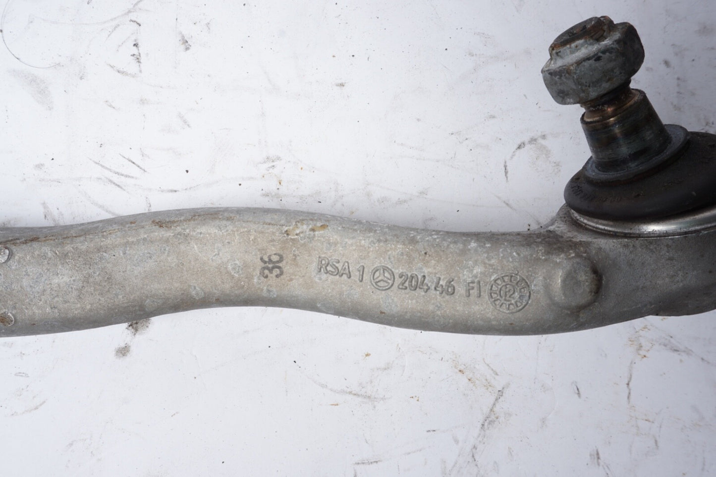 08-14 Mercedes C250 C350 E350 Front Right Side Suspension Lower Control Arm SET