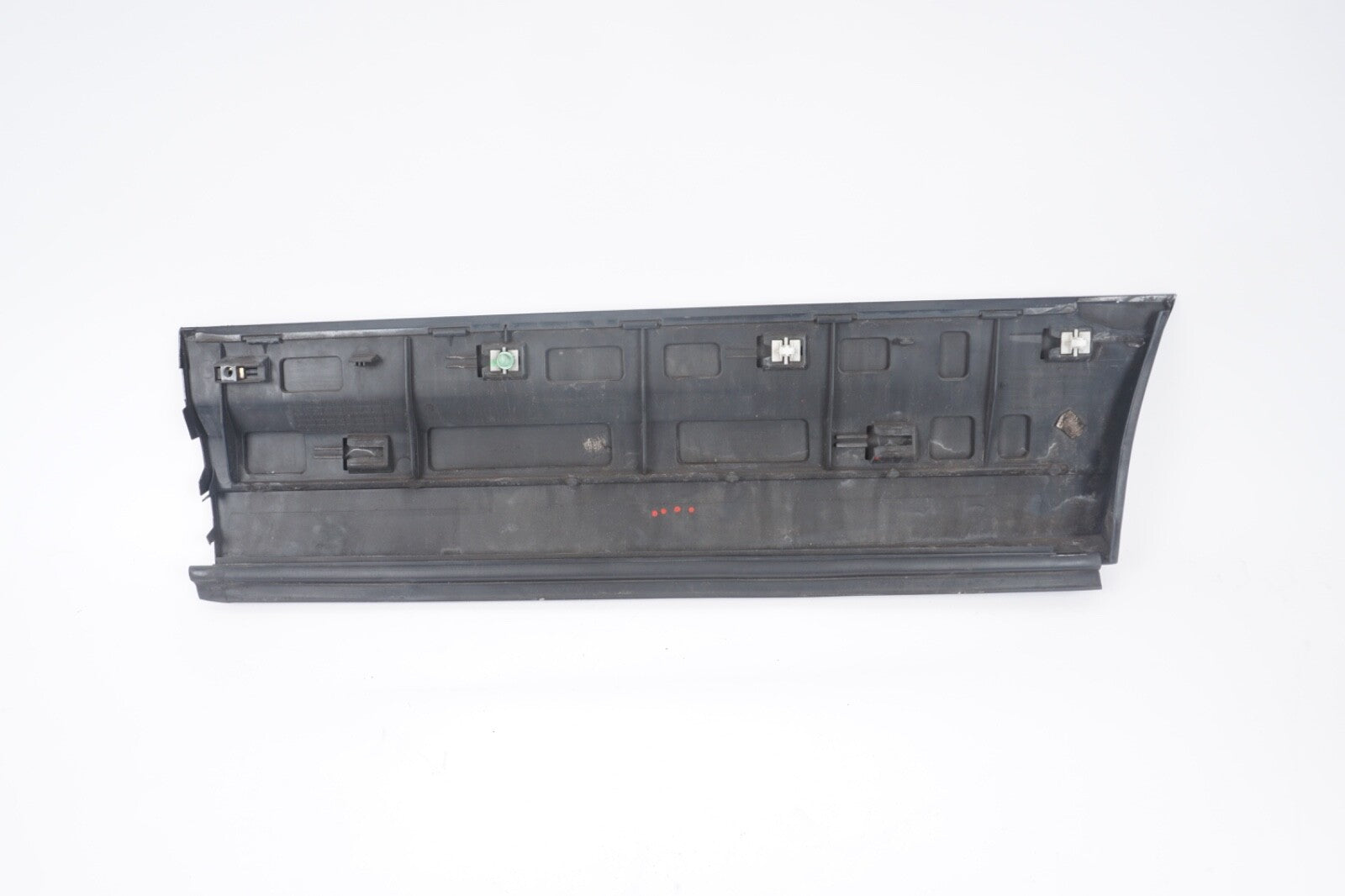 2011-2018 PORSCHE CAYENNE - REAR Right - Lower DOOR Molding / Blade 7P5837788G