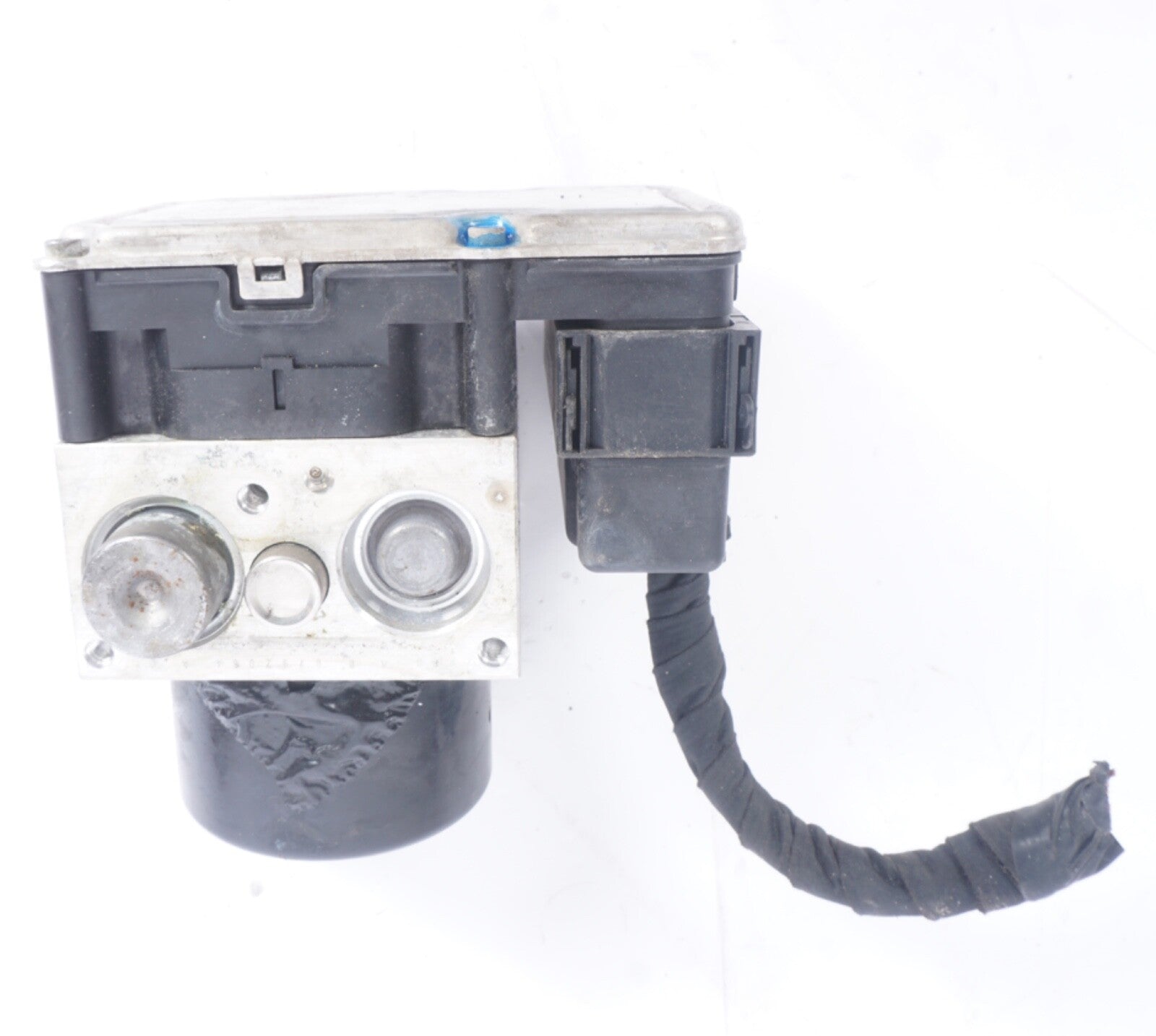 2011 - 2014 PORSCHE CAYENNE ANTI LOCK BRAKE PUMP SYSTEM ABS MODULE OEM 7P0907379