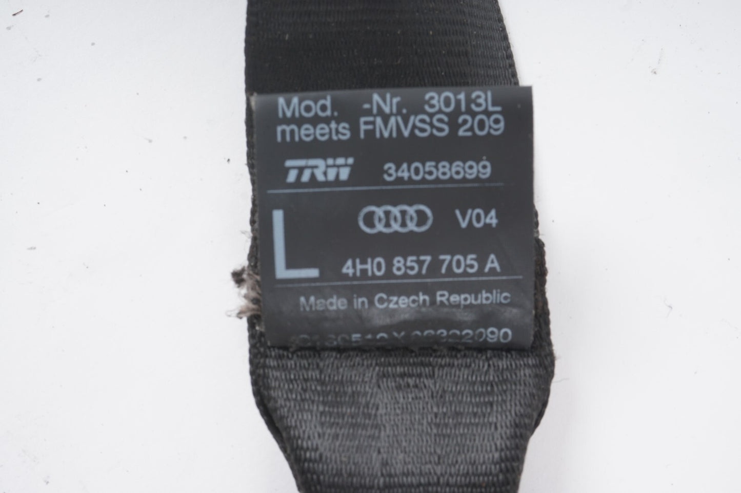 11-17 AUDI A8 A8L FRONT LEFT DRIVER SEAT BELT RETRACTOR OEM