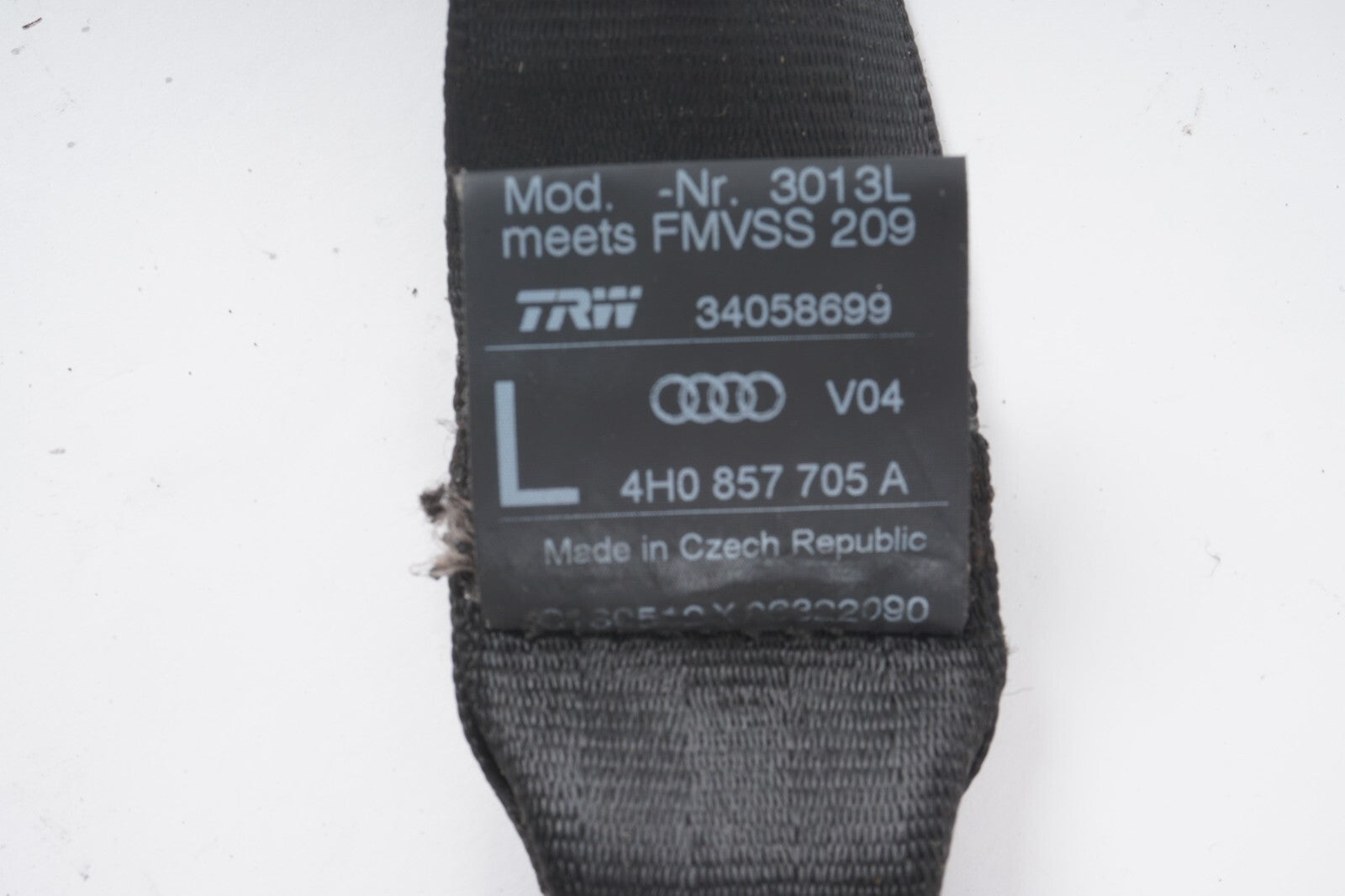 11-17 AUDI A8 A8L FRONT LEFT DRIVER SEAT BELT RETRACTOR OEM