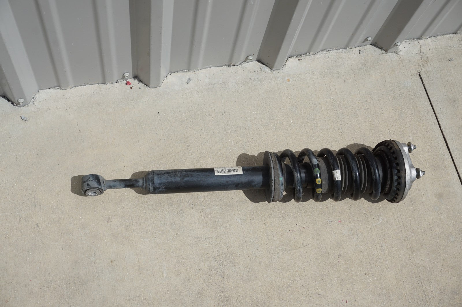 2014 - 2020 MASERATI GHIBLI FRONT RIGHT SHOCK ABSORBER SPRING STRUT OEM