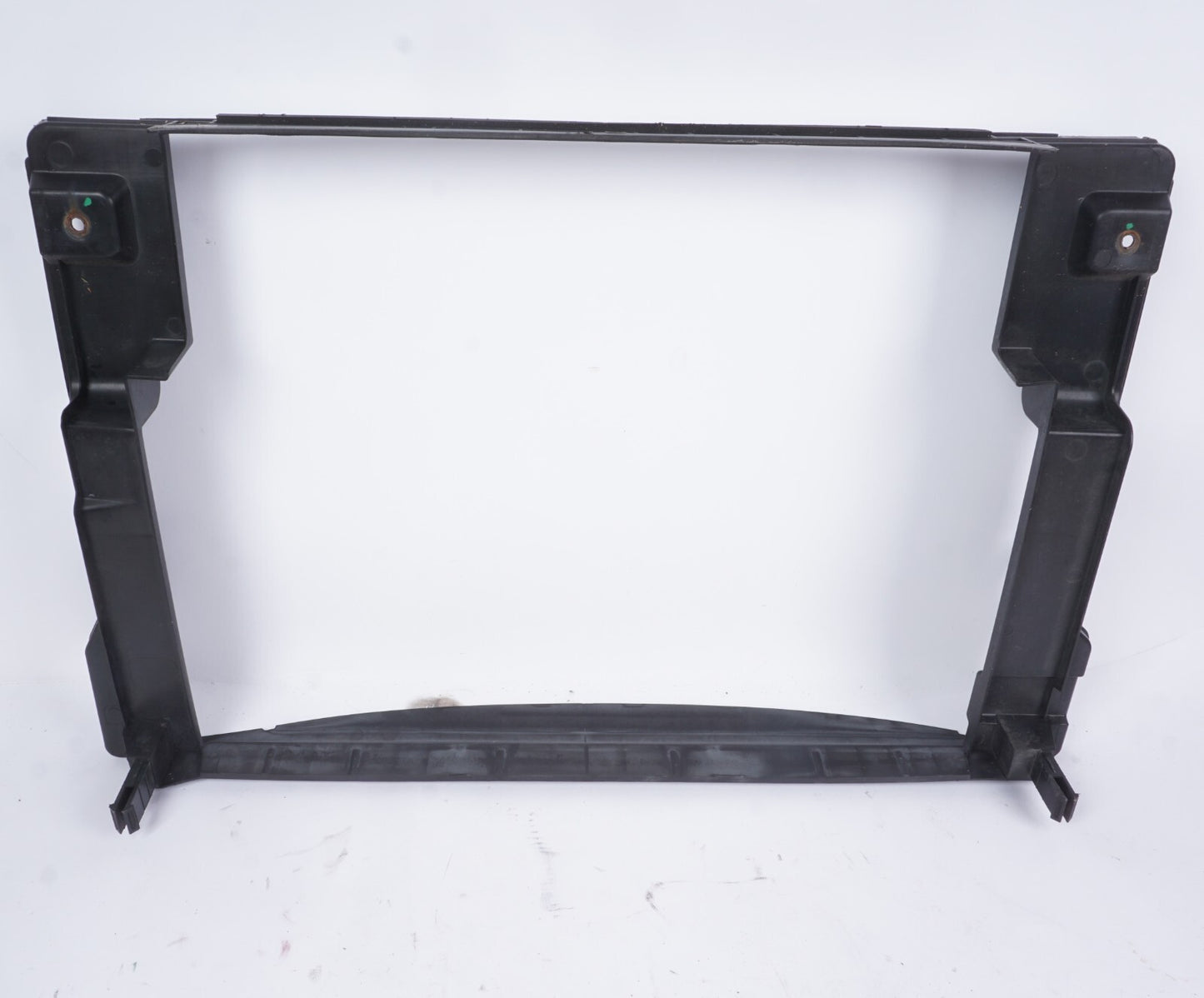 14 - 17 Fiat 500L 1.4l Engine Radiator Support Bracket OEM 36k