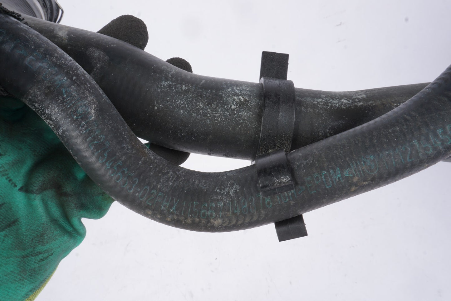 2008 - 2010 Bmw 650i Coolant Hose Line Pipe SET OEM