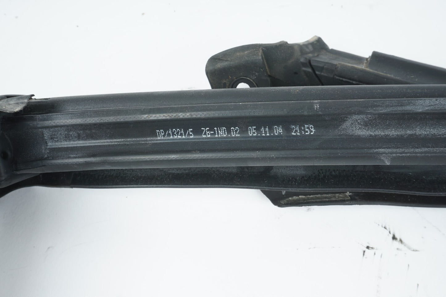 03 - 08 Mercedes R230 SL500 Windscreen Roof Weatherstrip Seal  OEM