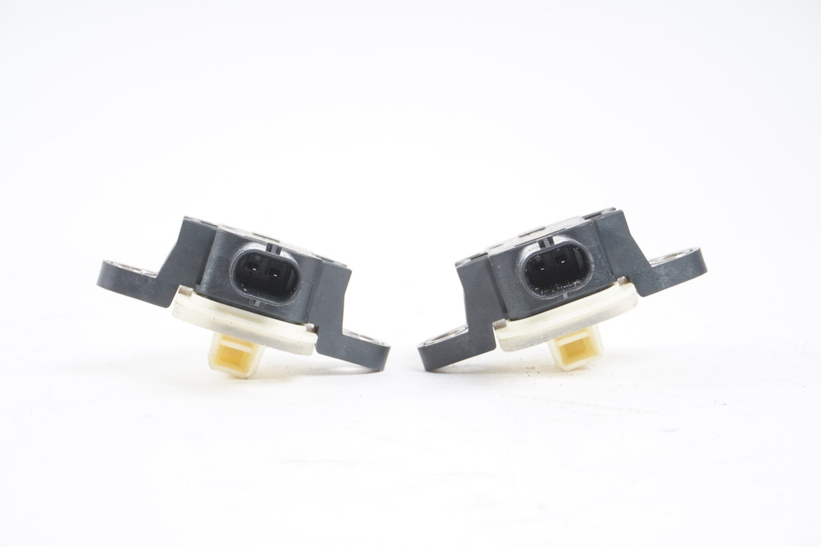 11-17 AUDI A8L SENSORS SET OF 2 4H0955557 OEM