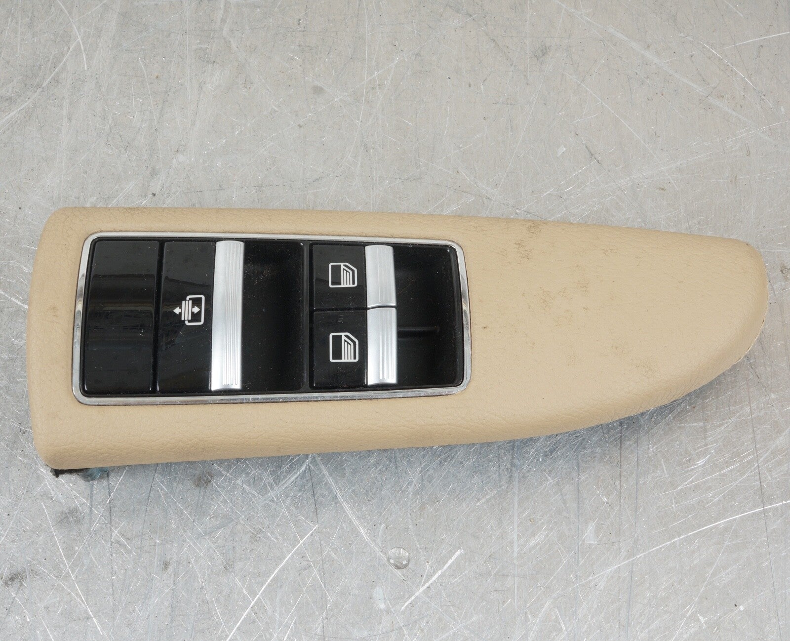 07-13 Mercedes W221 S550 Rear Right Side Door Window Switch Control Trim BEIGE