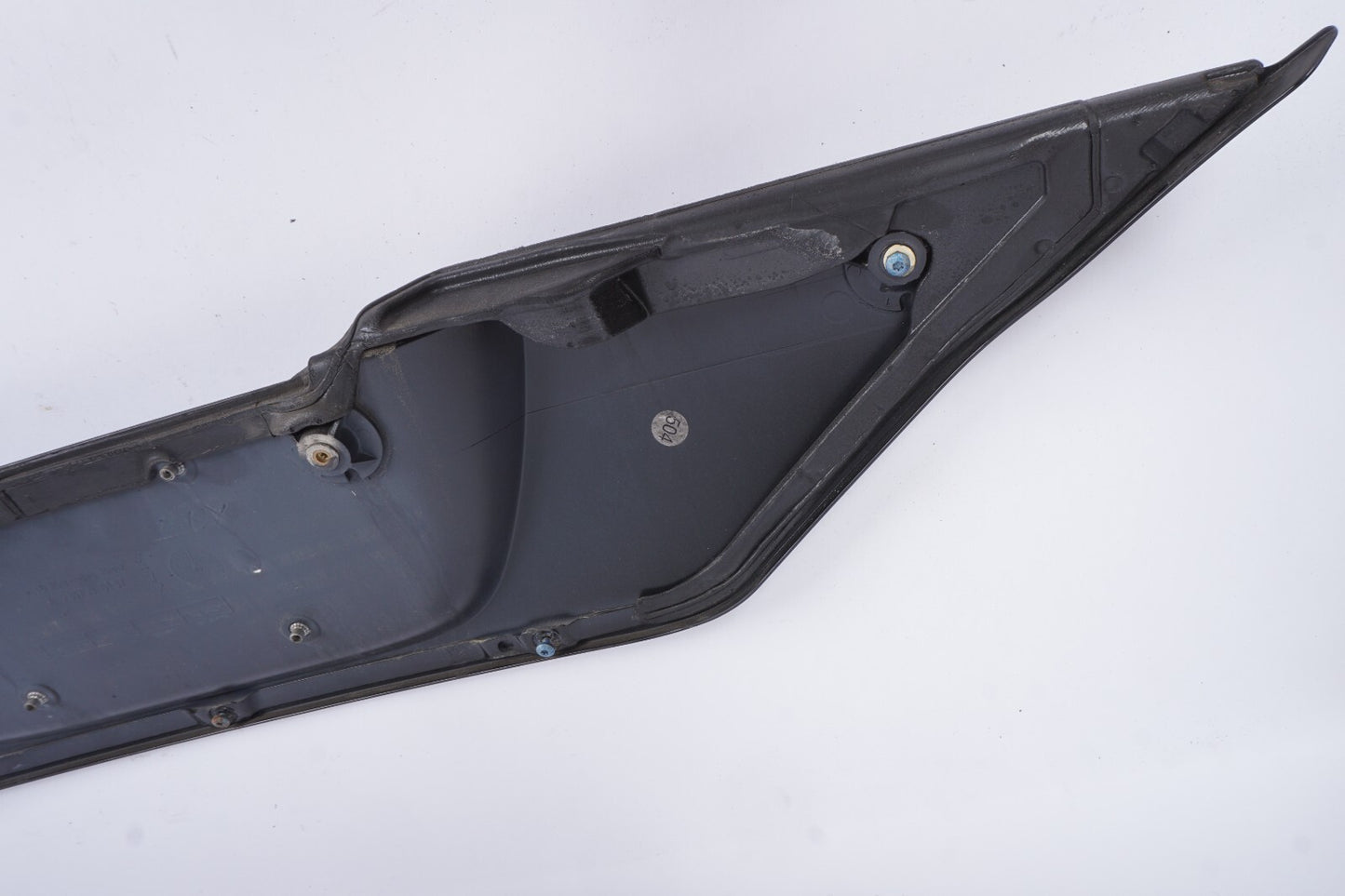 03-12 Mercedes R230 SL500 SL550 SL55 AMG Trunk Lid License Plate Holder OEM